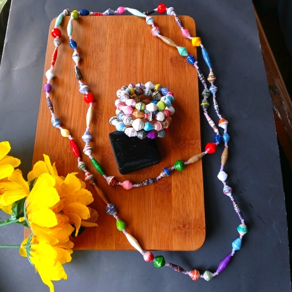 2PC Beautiful African Bead Jewelry Set - Picture 9 of 10